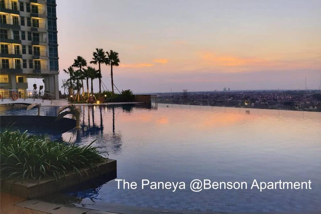 The Paneya @Benson Apartment Surabaya Eksteriør billede