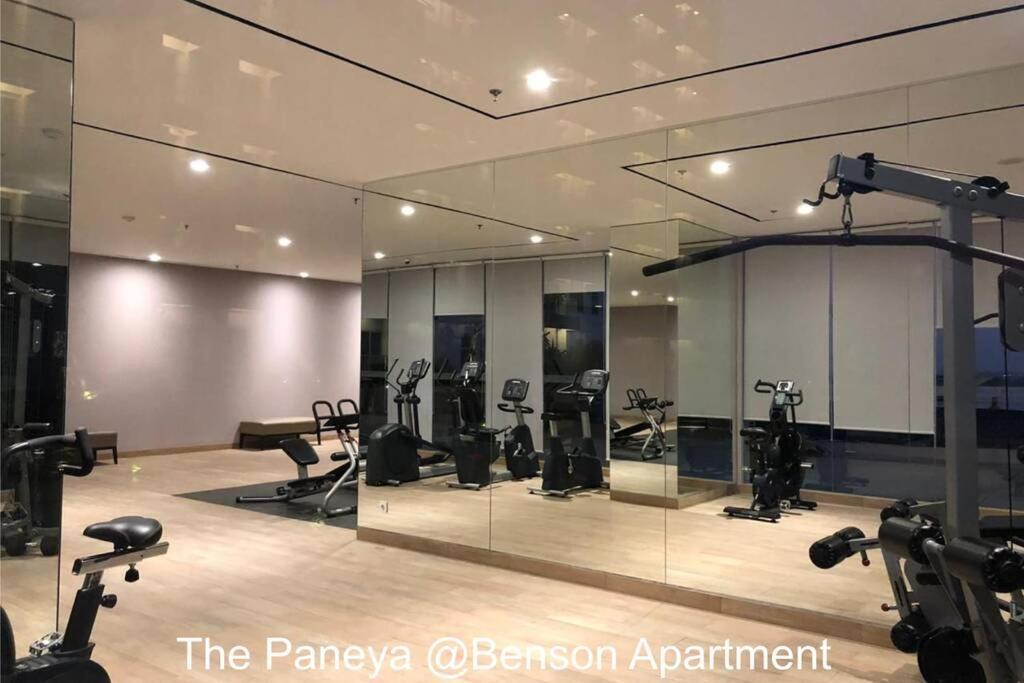 The Paneya @Benson Apartment Surabaya Eksteriør billede